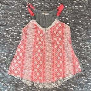 ✨Dressy summer tank✨